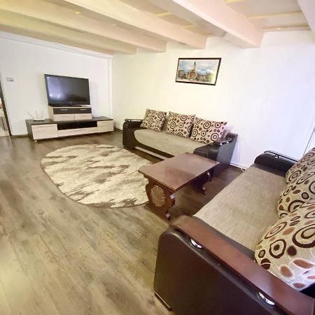 Sauna Apartament Braşov Extérieur photo