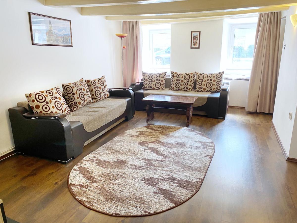 Sauna Apartament Braşov Extérieur photo